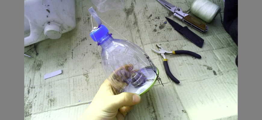 Нанижите его на леску.