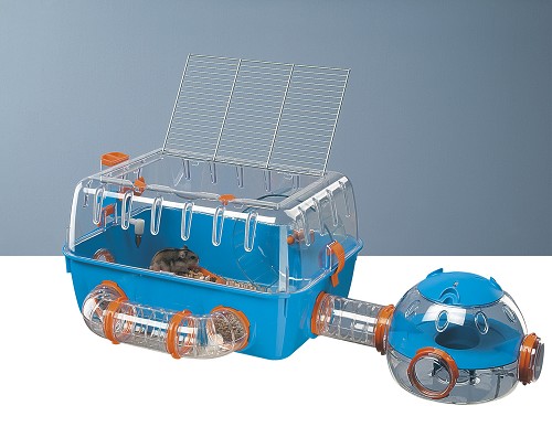 Клетка для хомяка дополнена модулями