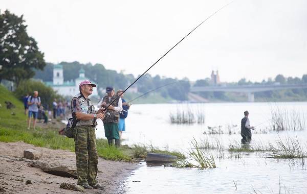 15-лучших-рыболовных-мест-Псковской-области-Бесплатные-и-платные-9
