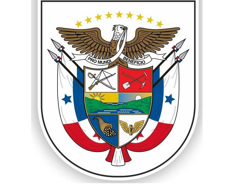 Гарпия на гербе Панамы