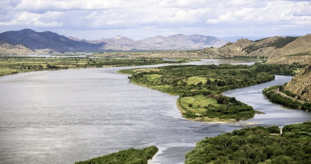 Река Селенга: карта Бурятии, Улан-Удэ - город в бассейне реки, куда впадает, длина, глубина, притоки, сплав и рыбалка