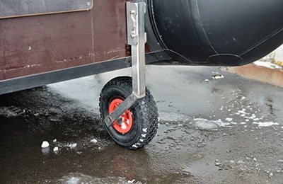 Как заякориться на лодке ПВХ для рыбалки